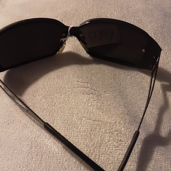 Unisex shades - Picture 6 of 6